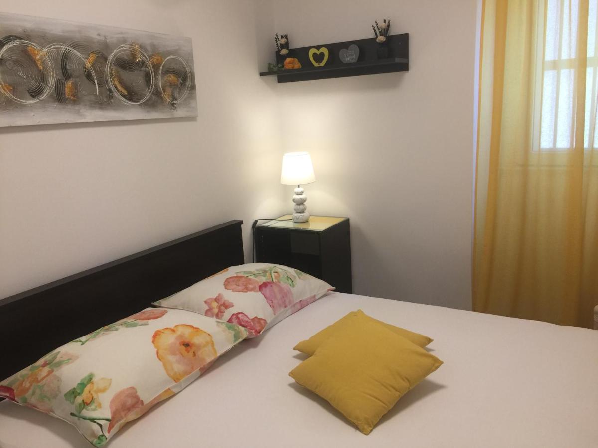 Apartman U Srcu Grada - Ilicev Prolaz Spalato Esterno foto